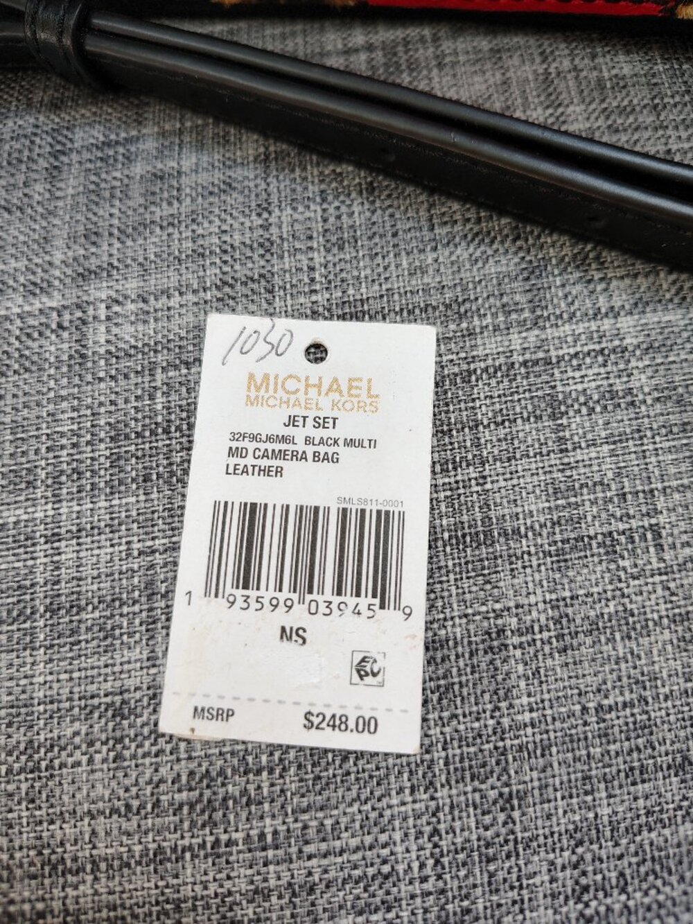 Michael kors crossbody animal fur hair NWT - Picture 6 of 6
